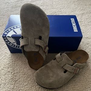 NWT BIRKENSTOCK TAUPE BOSTON CLOGS NARROW 36